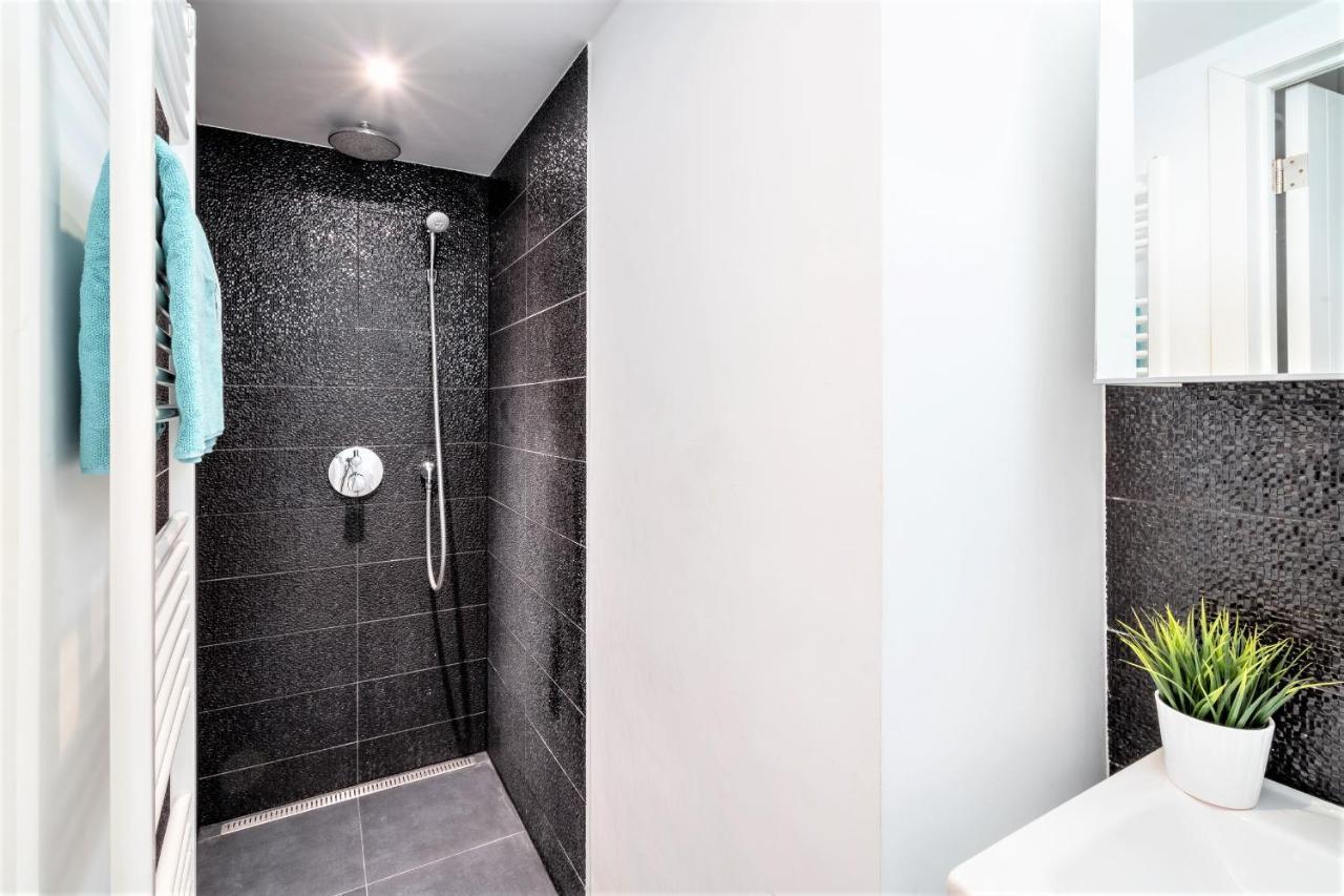 Beautiful Terrace Apartment In The Heart Of Amberes Exterior foto